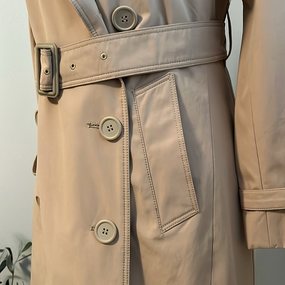 Norma Kamali Double Breasted Trench - Picture 6 of 16